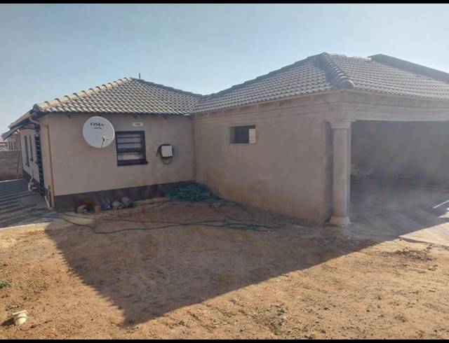 3 BEDROOM HOUSE FOR SALE IN DAWN PARK